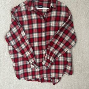 Gap Mens 2XL  Flannel Shirt Red Plaid Button Up Long Sleeve Pockets